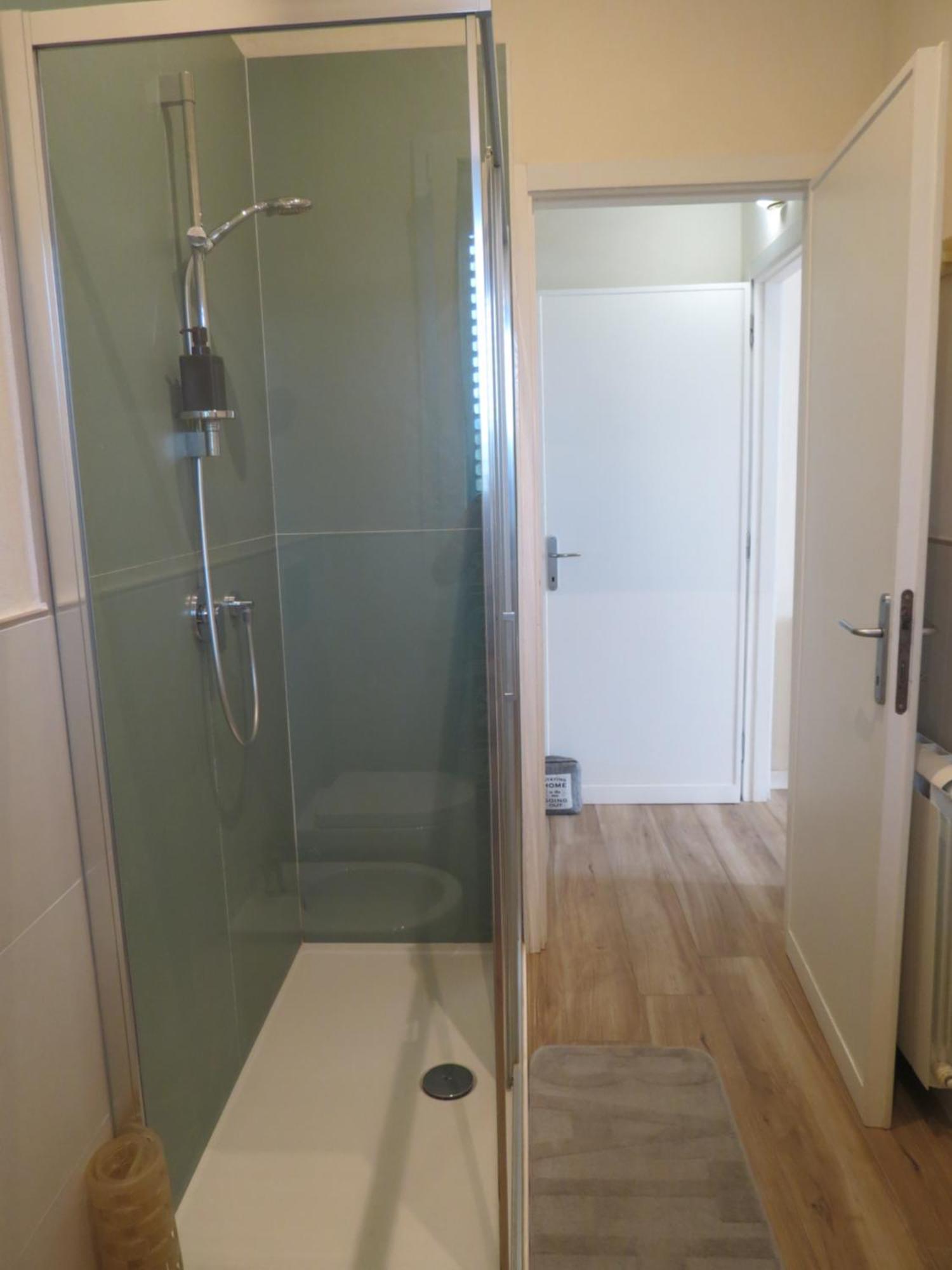 Casa Vacanze “Bouganville” Loc Avane Pisa Vecchiano Luaran gambar