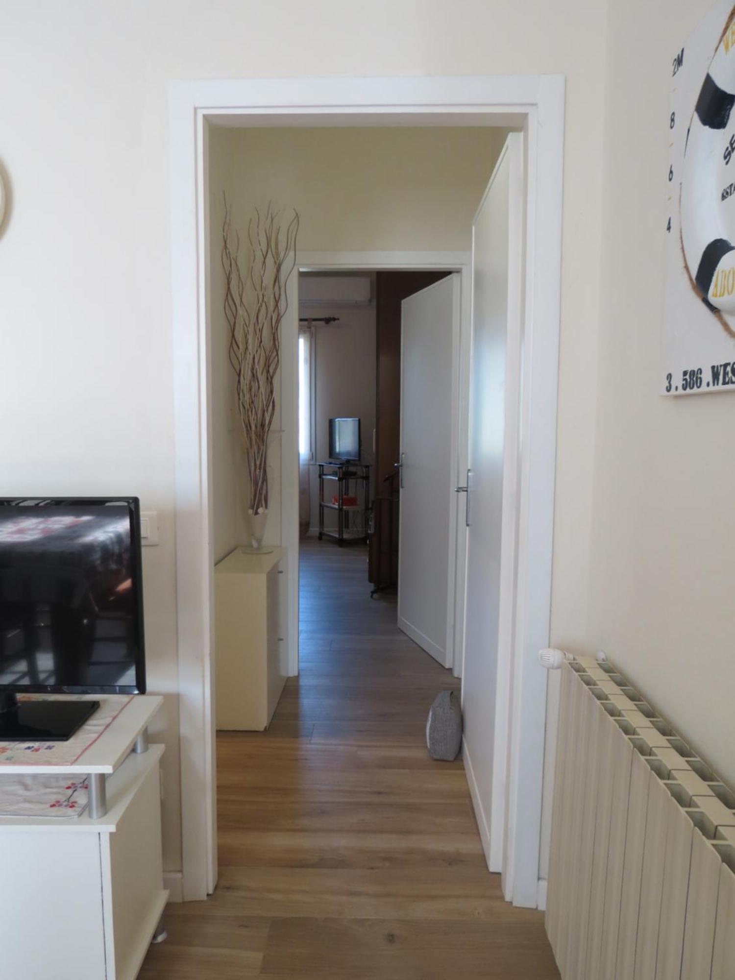 Casa Vacanze “Bouganville” Loc Avane Pisa Vecchiano Luaran gambar
