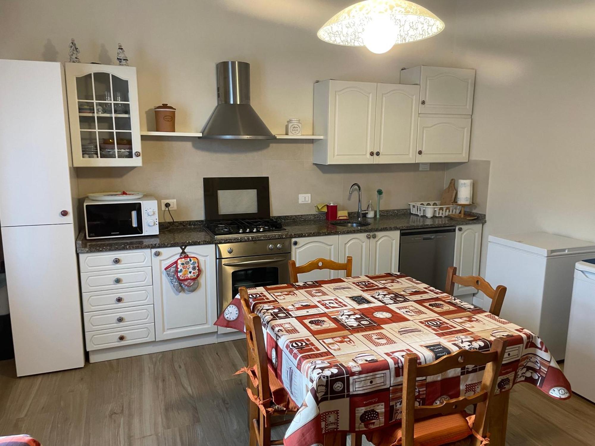 Casa Vacanze “Bouganville” Loc Avane Pisa Vecchiano Luaran gambar