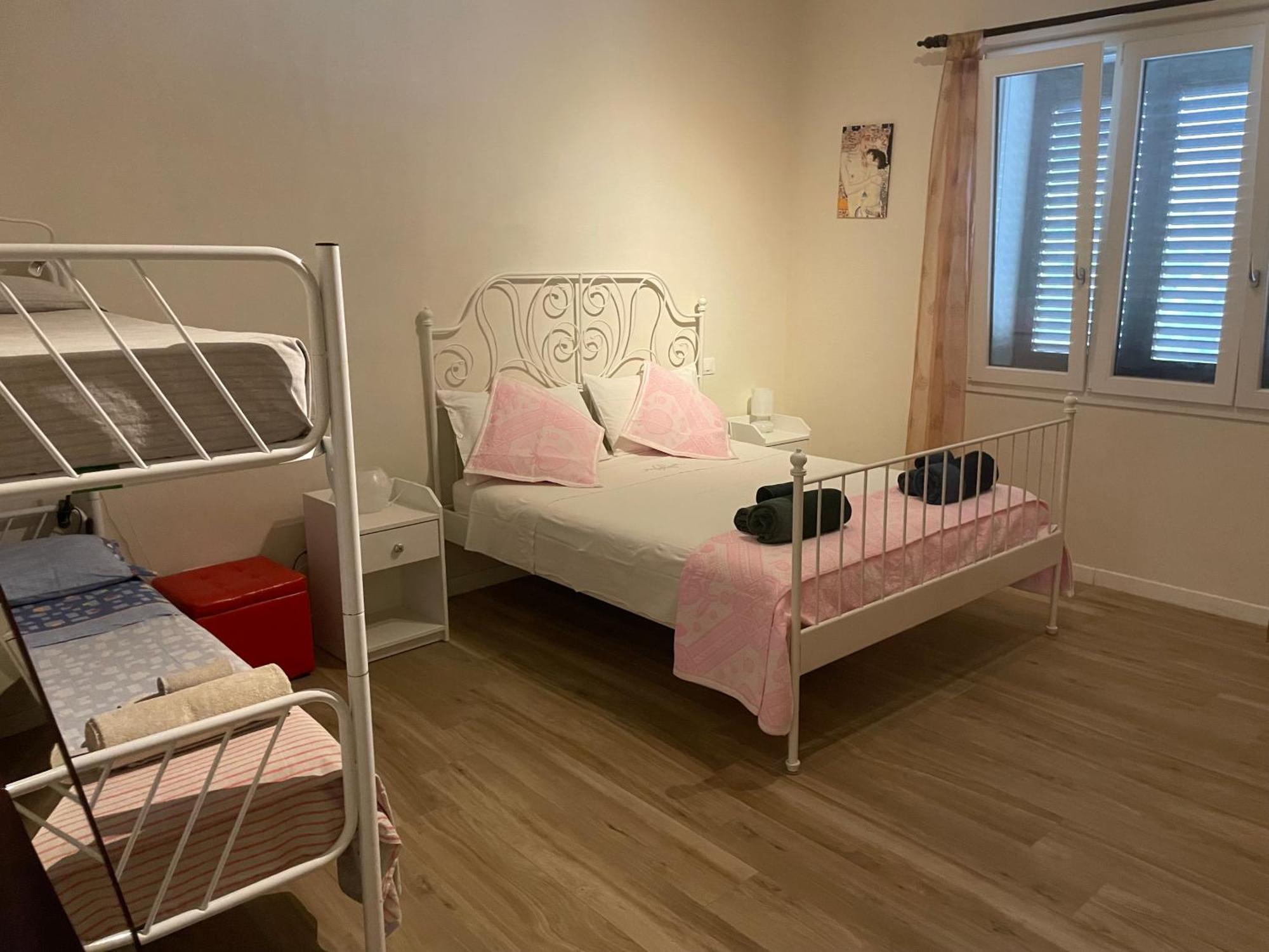 Casa Vacanze “Bouganville” Loc Avane Pisa Vecchiano Luaran gambar